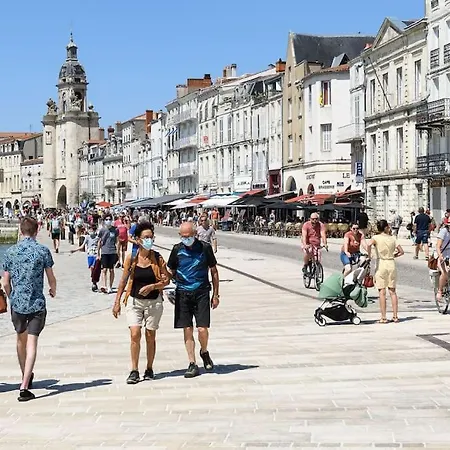 Plein Charme Aux Minimes Terrasse Calme + Parking Apartment